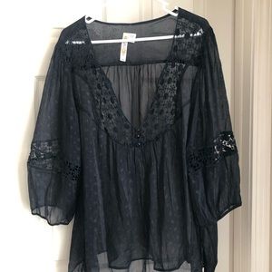 ADiva sheer Flowy top